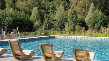 Indendørs pool