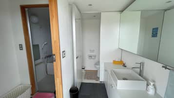 Salle de bain commune