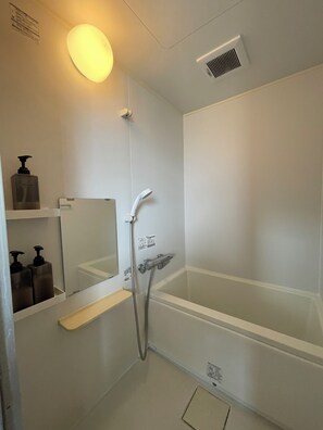 Salle de bain commune