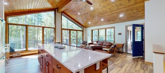 New Build-Serene Wooded Home with WIFI, Gas Grill, Near Lakes & Trails