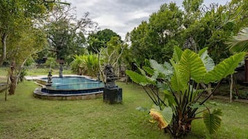 Alberca al aire libre