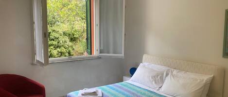 1 makuuhuone, silitysrauta/-lauta, Wi-Fi, vuodevaatteet