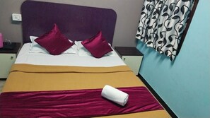 Chambre Deluxe double | Accès au Wi-Fi (inclus), literie fournie