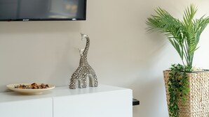 Unclassified image, 4 of 30, button - Apartment Close to Old Town by Renters (Poznan)