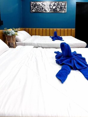 Free WiFi, bed sheets - Airport Mini Hostel at Don Muang Airport (Bangkok)