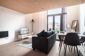Televisie en een kantoor