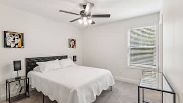 2 bedrooms, iron/ironing board, travel crib, WiFi (free)