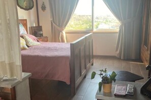 1 slaapkamer, reisbedje, wifi, beddengoed