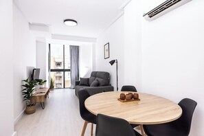 Living area - Apartamentos Marina Playa de Torrevieja (Torrevieja)