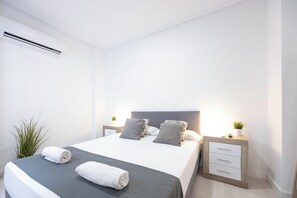 Bügeleisen/Bügelbrett, kostenloses WLAN