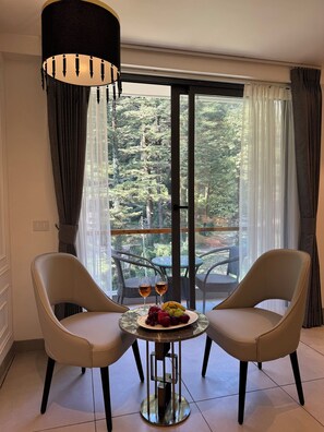 Superior Double Room | Minibar, in-room safe, individually furnished, desk - Mastiff Select Mandavya Dharamkot (Dharamshala)