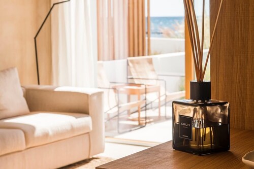 Oyster Sea View Luxury Apartment