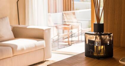 Oyster Sea View Luxury Apartment