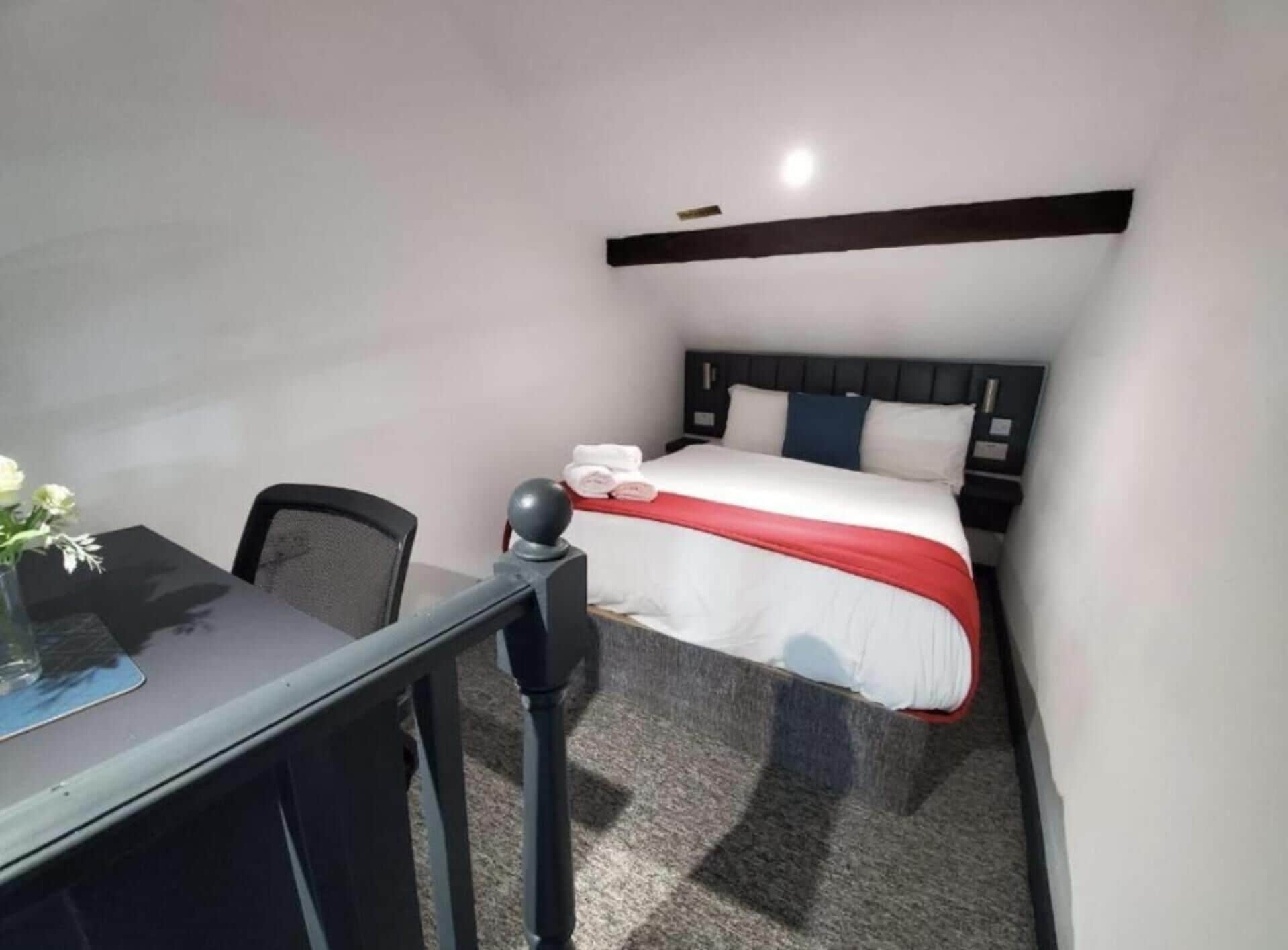 Apartamento | 1 dormitorio, escritorio, tabla de planchar con plancha y wifi gratis