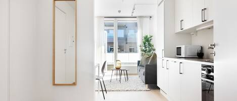 Klassiek appartement | Privékeuken | Een waterkoker, een broodrooster