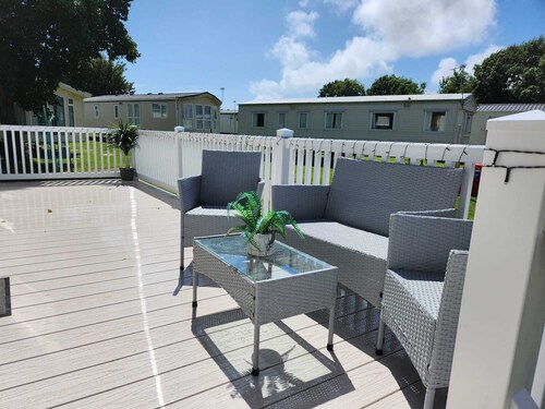 D&ashortbreaks-stmargaretsbay-parking