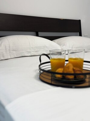 1 bedroom, iron/ironing board, WiFi, bed sheets - Athens Heartbeat Stay Lykavittos View & Acropolis Glimpse (Athens)