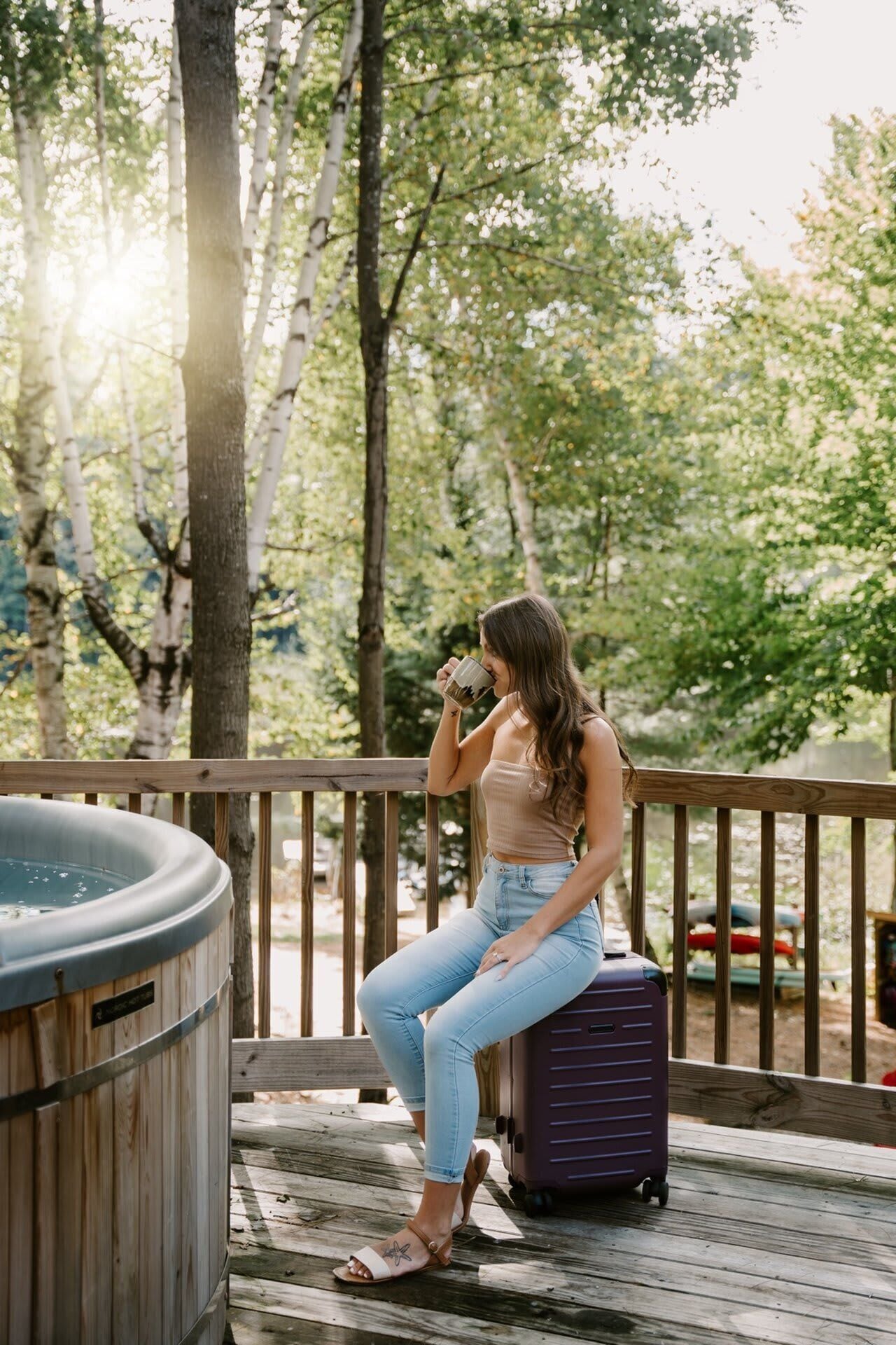 Outdoor spa tub