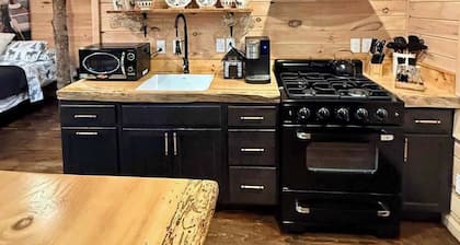Treehouse Duo Lakefront 2 Private Hot Tubs