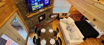 Treehouse Duo Lakefront 2 Private Hot Tubs