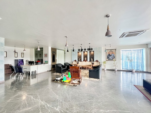 Reception hall - Hotel V-i sea view - Puri (Puri)