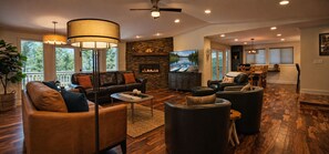 TV, fireplace