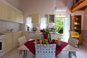 Private kitchen - Achilles Country House
(Corfu)