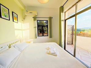 Free WiFi, bed sheets - Cloud Tree Inn XiChong ShenZhen-YunShuLi (Shenzhen)