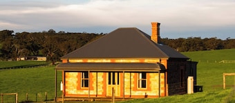 The Old Farm Cottage, Mount Torrens