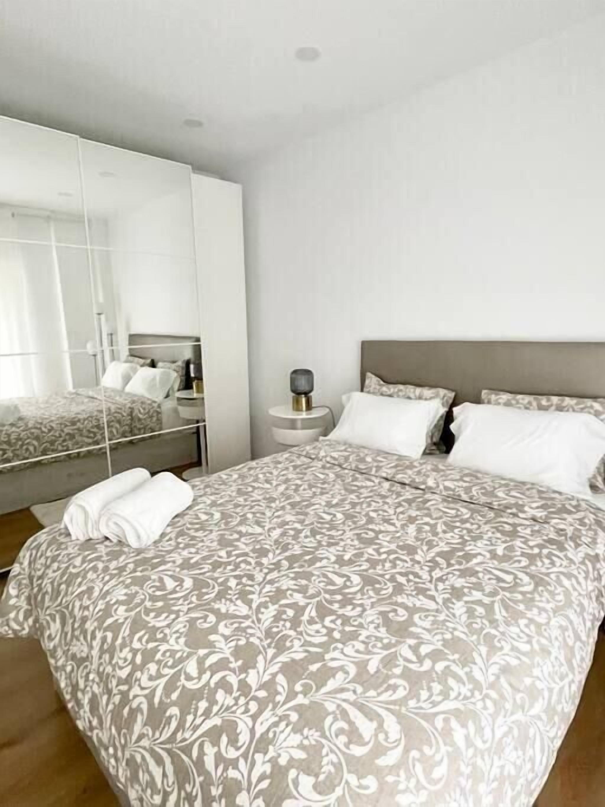 2 bedrooms, iron/ironing board, travel crib, WiFi