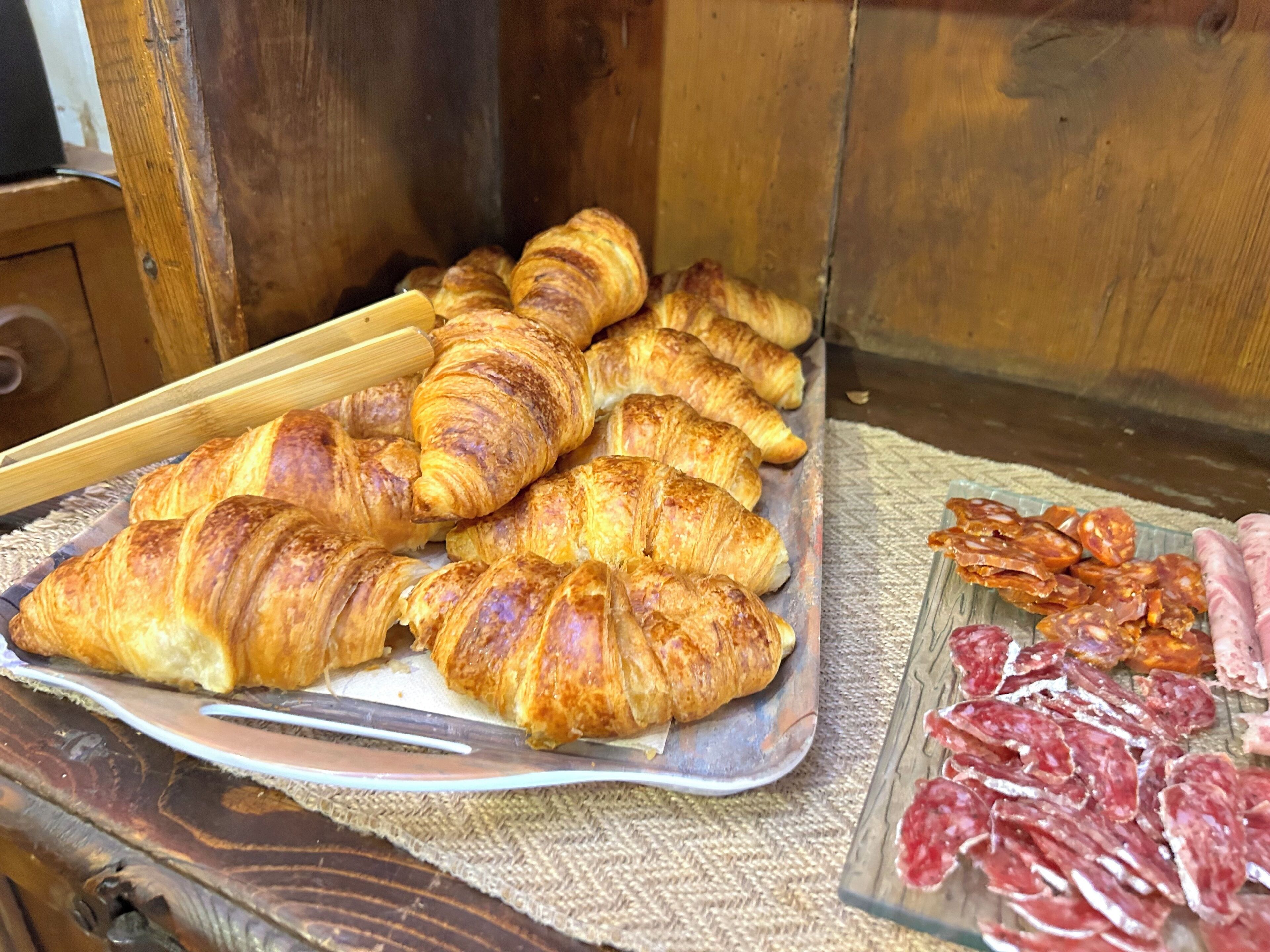 包含每日全套早餐