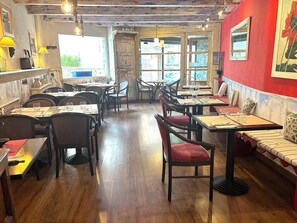 Restoran