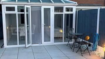 House | Terrace/patio