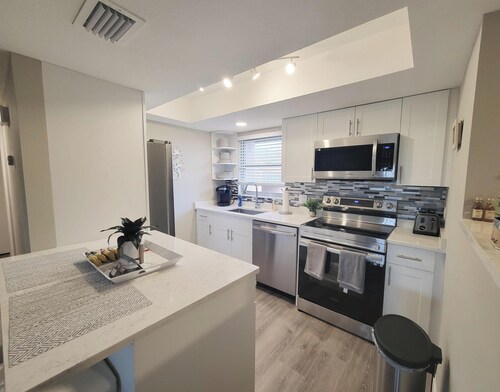 Fully renovated canal front condo in Punta Gorda Isles!