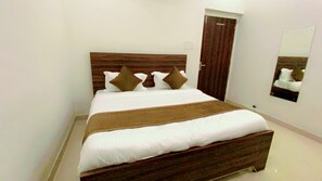 Deluxe Double Room - Hotel omway (Jaipur)