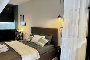 1 bedroom, iron/ironing board, free WiFi, bed sheets - Apartment with Balcony, Parking and WiFi (Perugia)