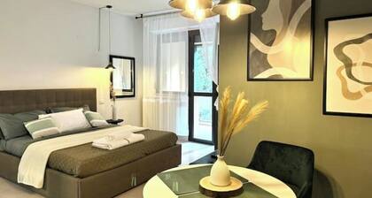 Apartment with Balcony, Parking and WiFi