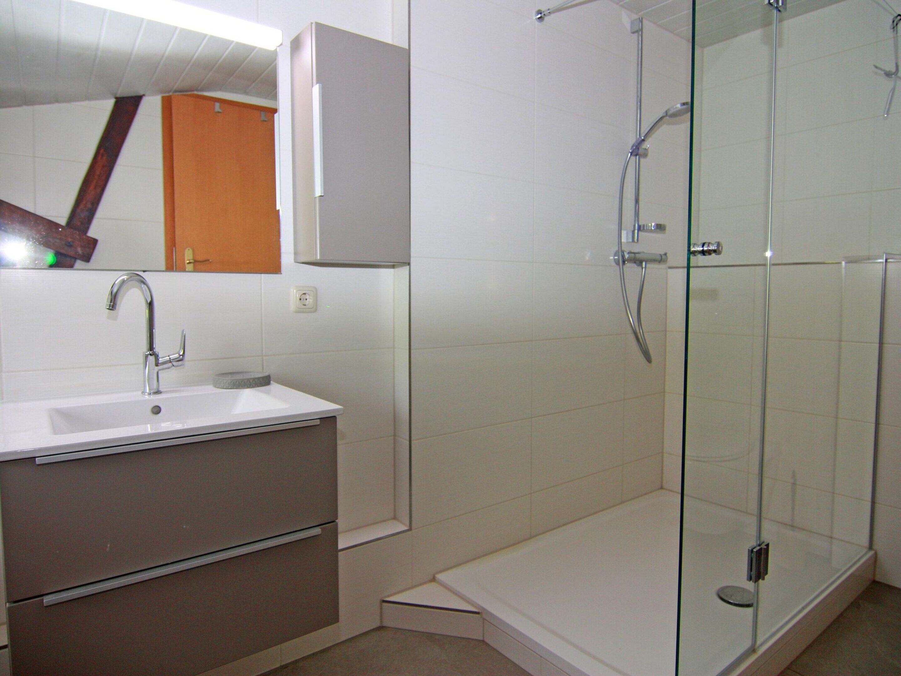 Apartment | Badezimmer