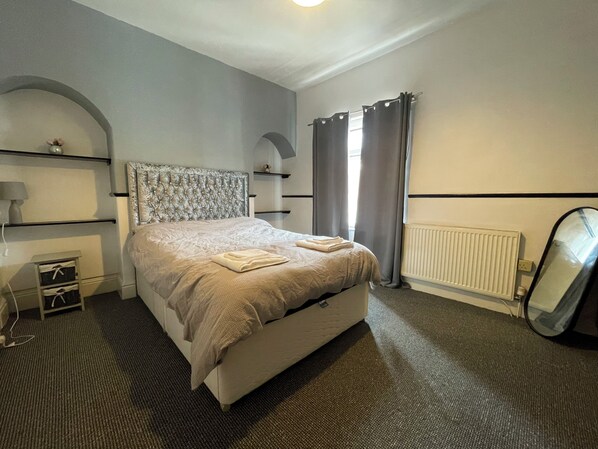 House | 2 bedrooms, free WiFi, bed sheets - Cozy 2 Bedroom Property With all Amenities (Hull)