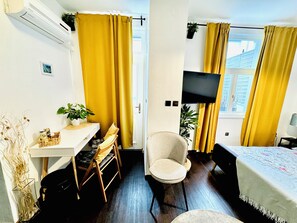 Studio | Free WiFi - Apartments by Jacob (Prague)
