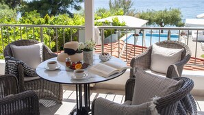 Apartment | View from property - Apartment in Elia Beach With a Shared Pool (Sithonia)