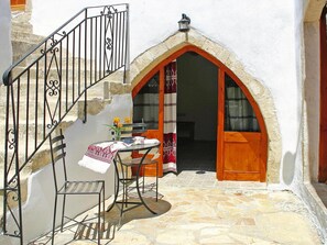 House | Dining - Holiday Home at the Foot of the White Mountains (Apokoronas)