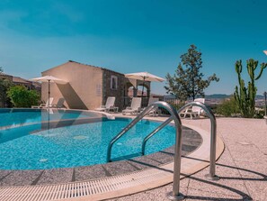 Appartement | Piscine | Piscine extérieure