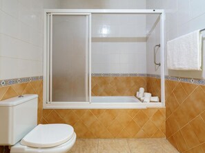 House | Bathroom - Apartment Directly on the Boulevard of La Cala (Mijas)