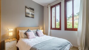 Unclassified image, 2 of 16, button - Apartment Directly on the Boulevard of La Cala (Mijas)