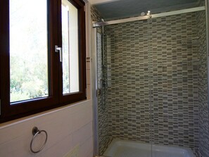 Apartment | Bathroom | Shower - Apartment on Costa Rei With Stunning Beaches (Muravera)