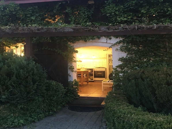 House | Exterior - Holiday Home in Rozewko With Pool and Orchard (gmina Bobolice)