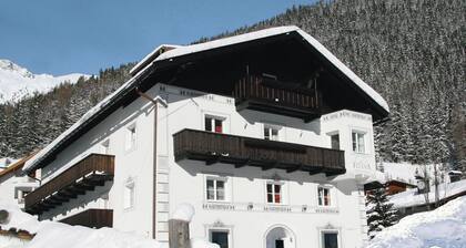 Studio in Ischgl in a Beautiful Setting
