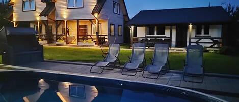 House | Pool | Outdoor pool