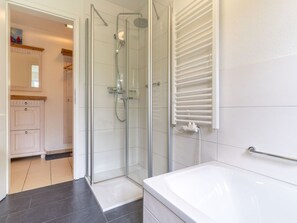 Apartment | Badezimmer